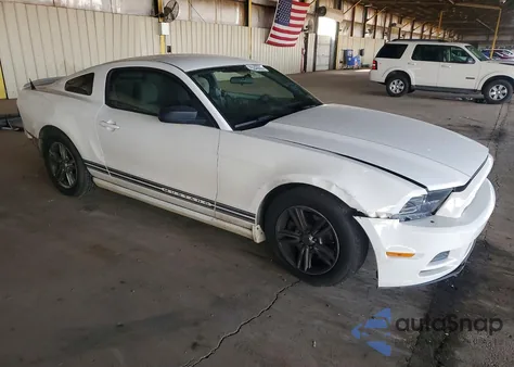 2013 Ford Mustang z USA, uszkodzony, nr VIN 1ZVBP8AM3D5252903